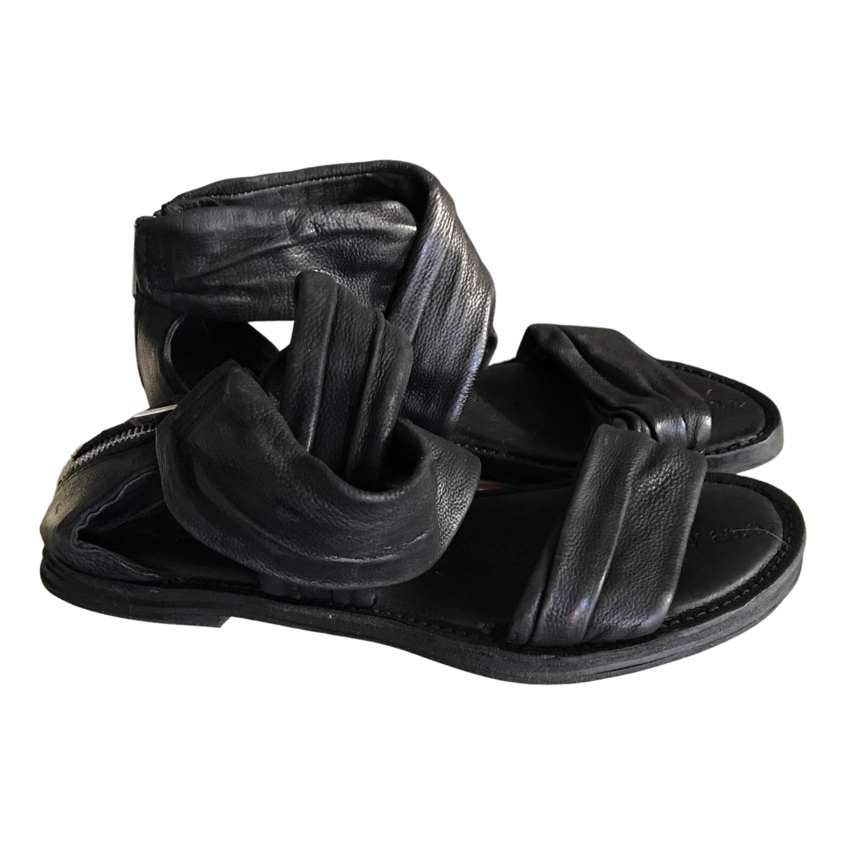 Leather New York Mall Tampa Mall sandal
