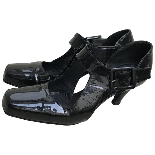 Pre-owned Bruno Frisoni Patent Leather Heels In Black