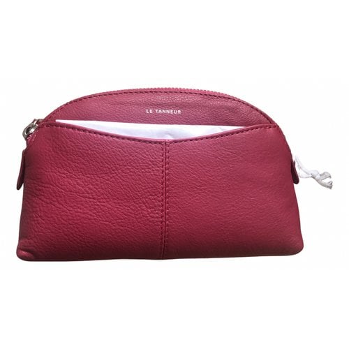 Pre-owned Le Tanneur Leather Purse In Pink