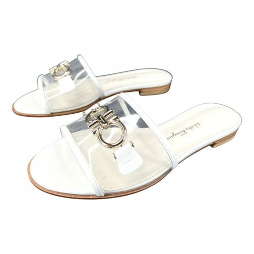 Pre-owned Ferragamo Leather Sandals In White