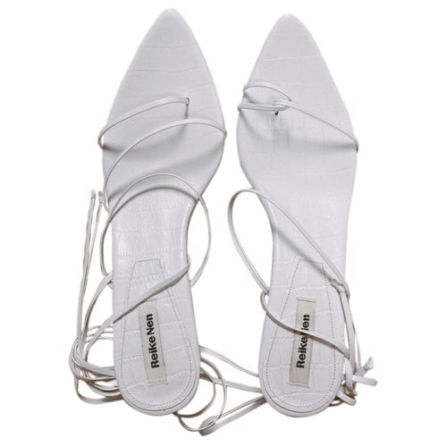 Pre-owned Reike Nen Leather Sandal In White