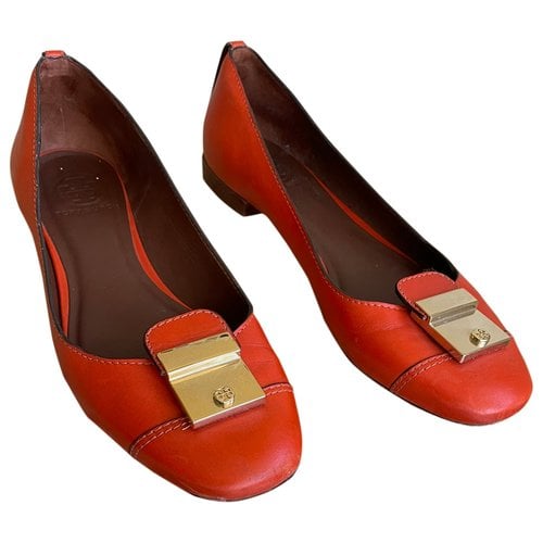 Pre-owned Tory Burch Leather Ballet Flats In Red