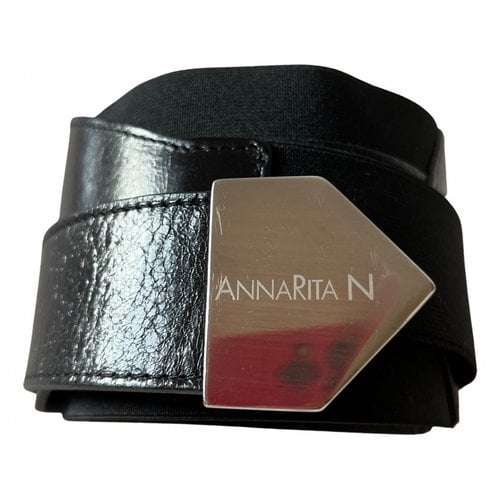 Pre-owned Annarita N Leather Belt In Black