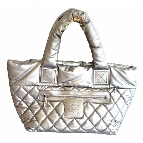 Pre-owned Chanel Tote In Silver