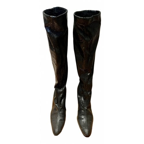 Pre-owned Bruno Magli Leather Boots In Black