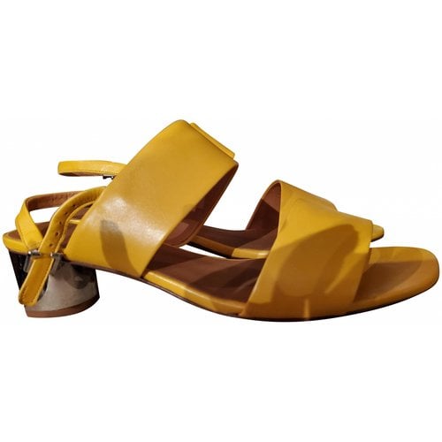Pre-owned Robert Clergerie Leather Sandals In Yellow