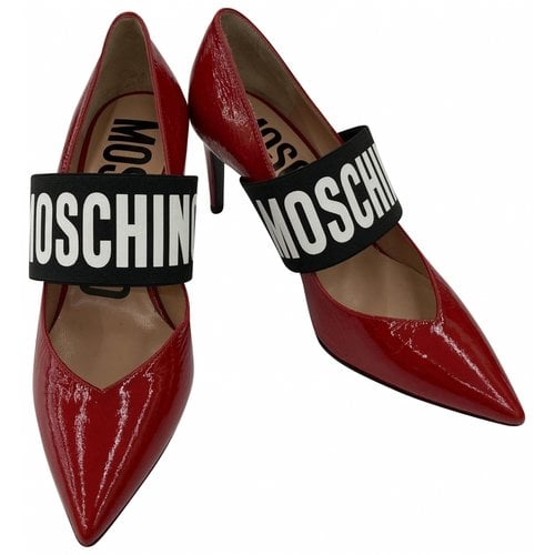 Pre-owned Moschino Heels In Red