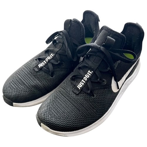 Pre-owned Nike Free Run Trainers In Black
