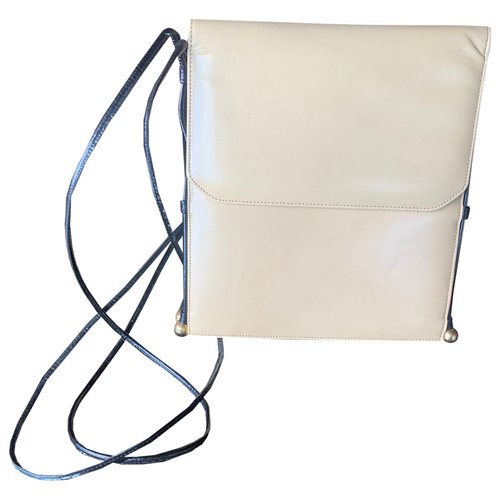 Pre-owned Bruno Magli Leather Handbag In Beige