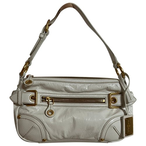 Pre-owned Carshoe Patent Leather Handbag In White
