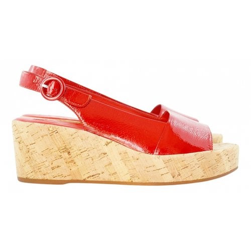 Pre-owned Hogl Leather Sandals In Red