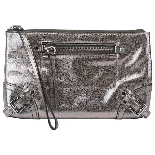 Pre-owned Michael Kors Leather Clutch Bag In Silver