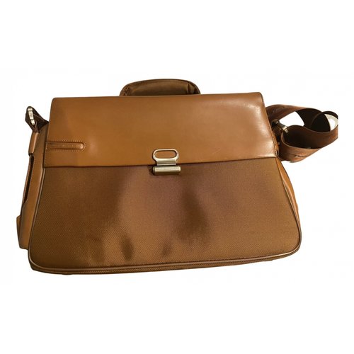 Pre-owned Piquadro Cloth Satchel In Camel