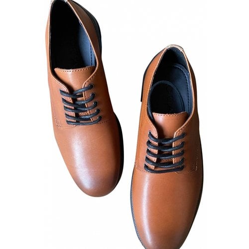 Pre-owned Coach Leather Lace Ups In Brown