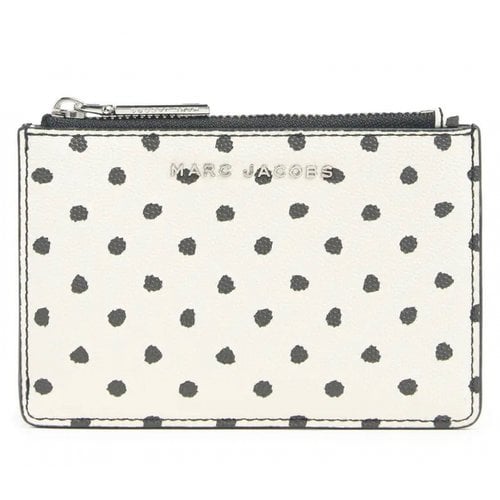 Pre-owned Marc Jacobs Leather Wallet In White