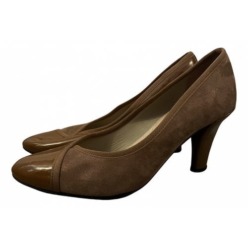 Pre-owned Repetto Heels In Brown