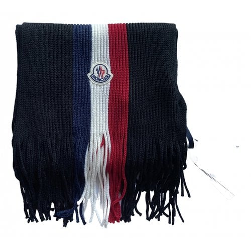 Pre-owned Moncler Wool Scarf & Pocket Square In Multicolour