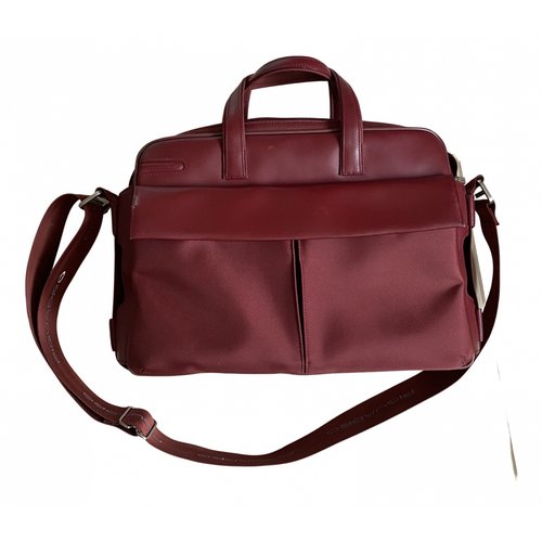 Pre-owned Piquadro Bag In Red