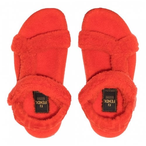 Pre-owned Fendi Shearling Mules In Red
