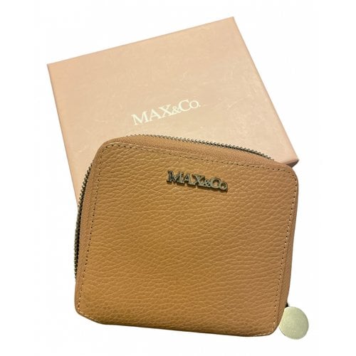 Pre-owned Max & Co Leather Wallet In Pink