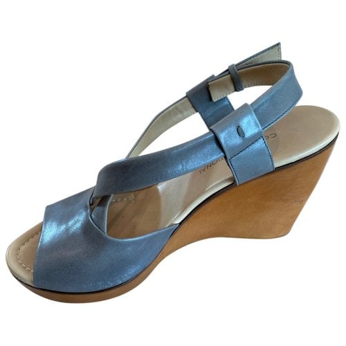 Pre-owned Costume National Leather Sandals In Grey