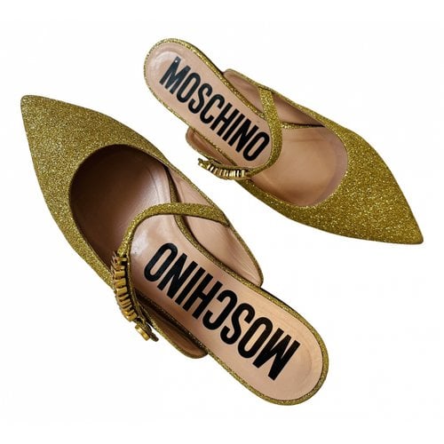 Pre-owned Moschino Leather Sandals In Gold