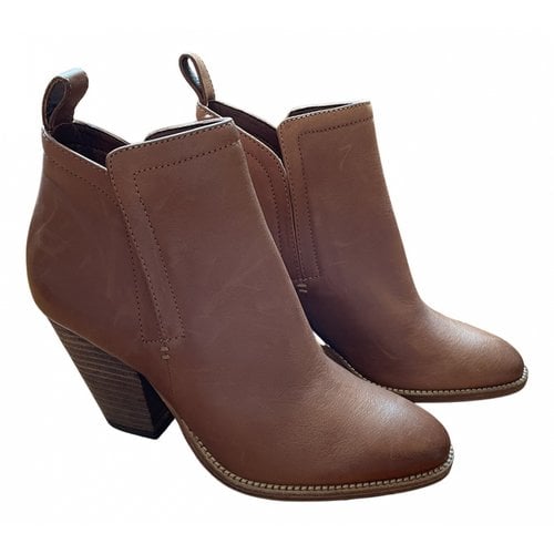 Pre-owned Dolce Vita Leather Ankle Boots In Brown
