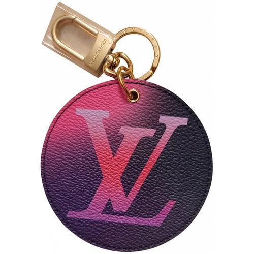 Pre-owned Louis Vuitton Purse In Purple
