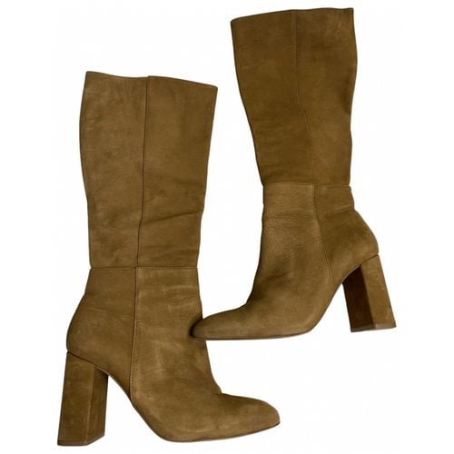 Pre-owned Steve Madden Boots In Brown