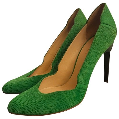 Pre-owned Bettina Vermillon Leather Heels In Green