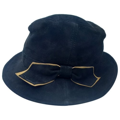 Pre-owned Alberta Ferretti Leather Hat In Black