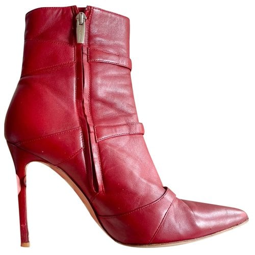 Pre-owned Gianvito Rossi Leather Ankle Boots In Red