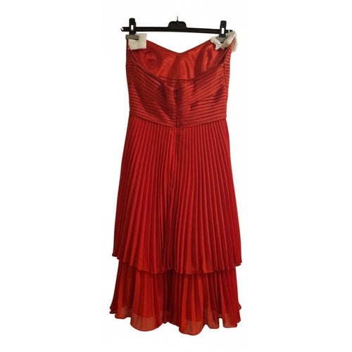 Pre-owned Roberto Verino Mid-length Dress In Red