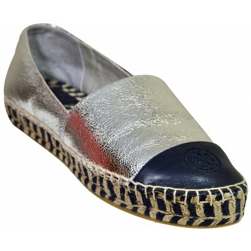 Pre-owned Tory Burch Leather Espadrilles In Silver