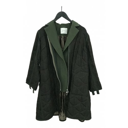 Pre-owned Sacai Coat In Green