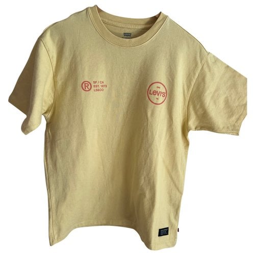 Pre-owned Levi's T-shirt In Yellow