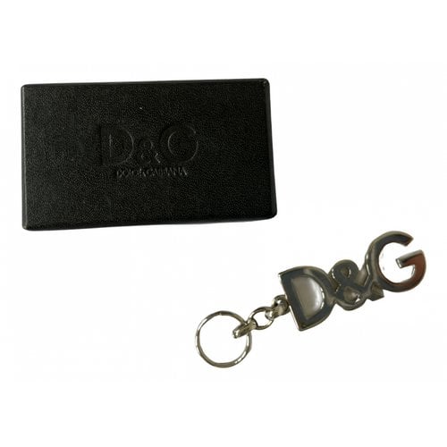 Pre-owned D&g Key Ring In Metallic