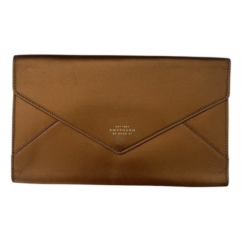 Pre-owned Smythson Leather Wallet In Gold