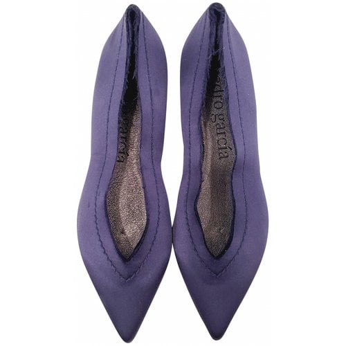 Pre-owned Pedro Garcia Flats In Blue