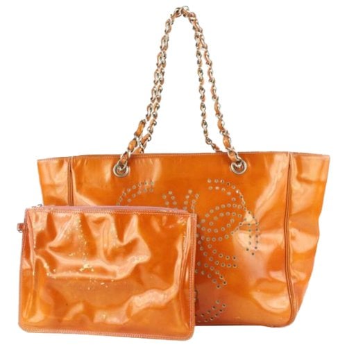 Pre-owned Chanel Patent Leather Tote In Orange