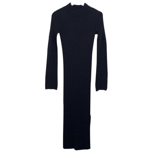 Pre-owned Hugo Boss Wool Mid-length Dress In Black