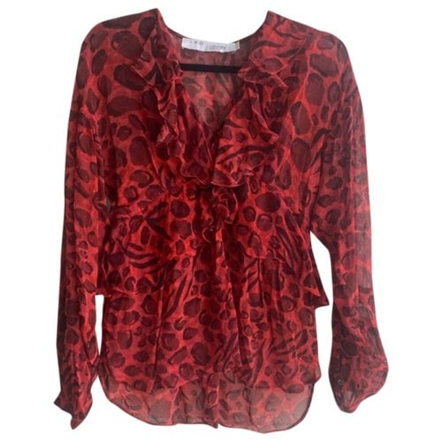 Pre-owned Iro Blouse In Red