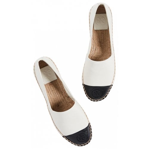 Pre-owned Tory Burch Espadrilles In White