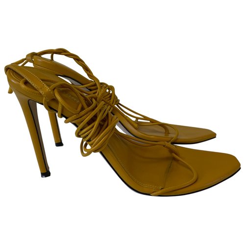 Pre-owned Tamara Mellon Leather Sandals In Yellow