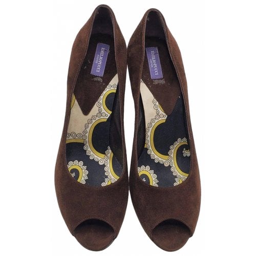 Pre-owned Emilio Pucci Heels In Brown