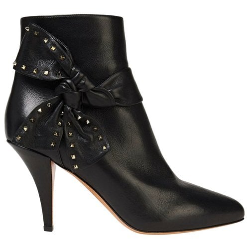 Pre-owned Valentino Garavani Leather Ankle Boots In Black