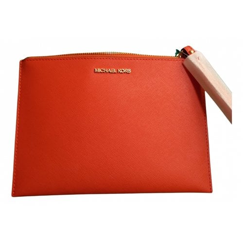 Pre-owned Michael Kors Leather Clutch Bag In Orange