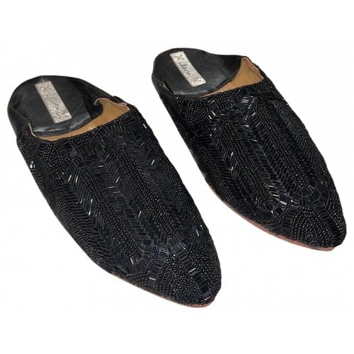 Pre-owned Anthropologie Flats In Black