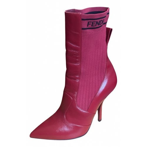 Pre-owned Fendi Leather Ankle Boots In Red