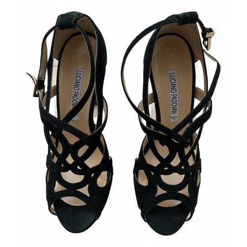 Pre-owned Luciano Padovan Sandals In Black